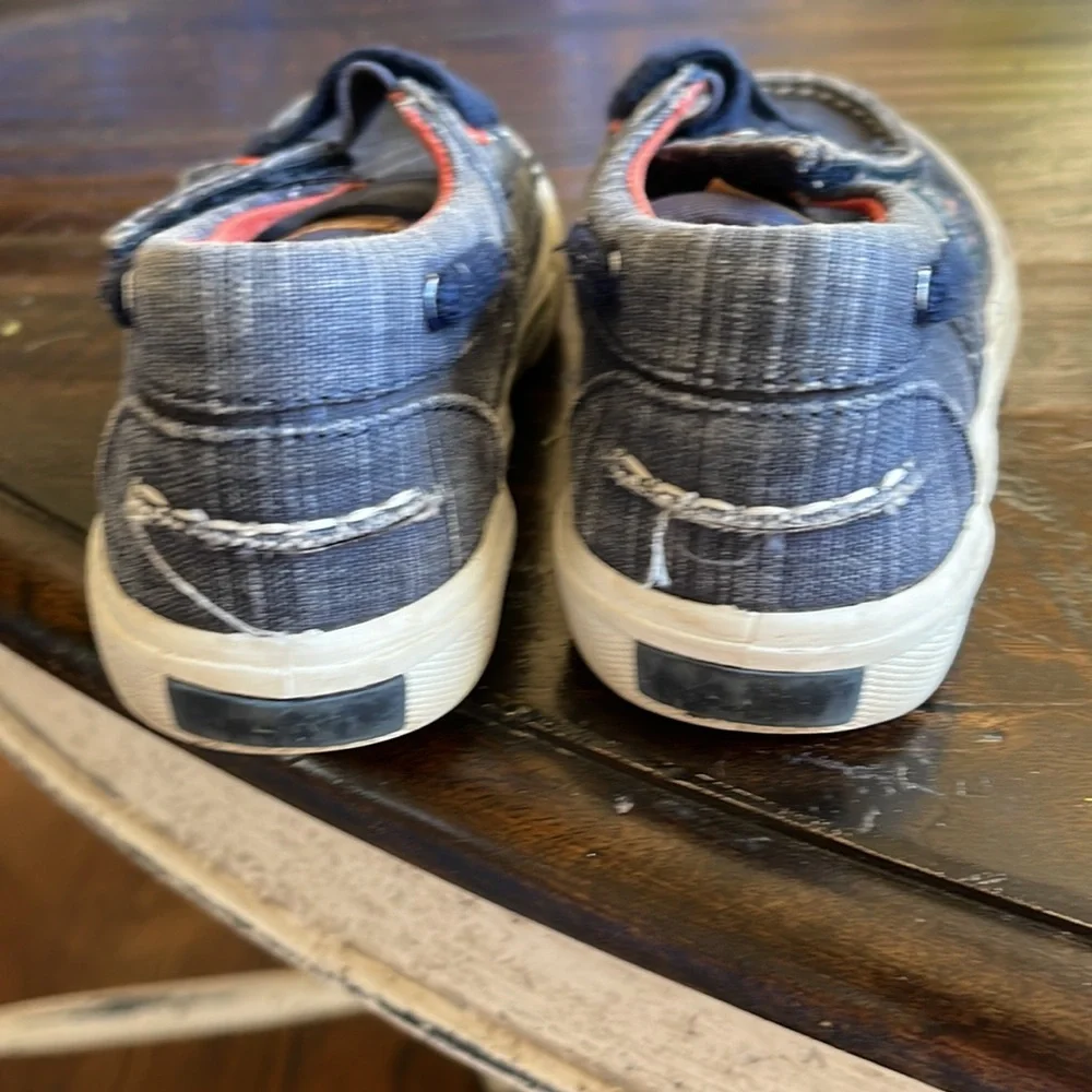 Sperry Blue Slip ons - Toddler 9